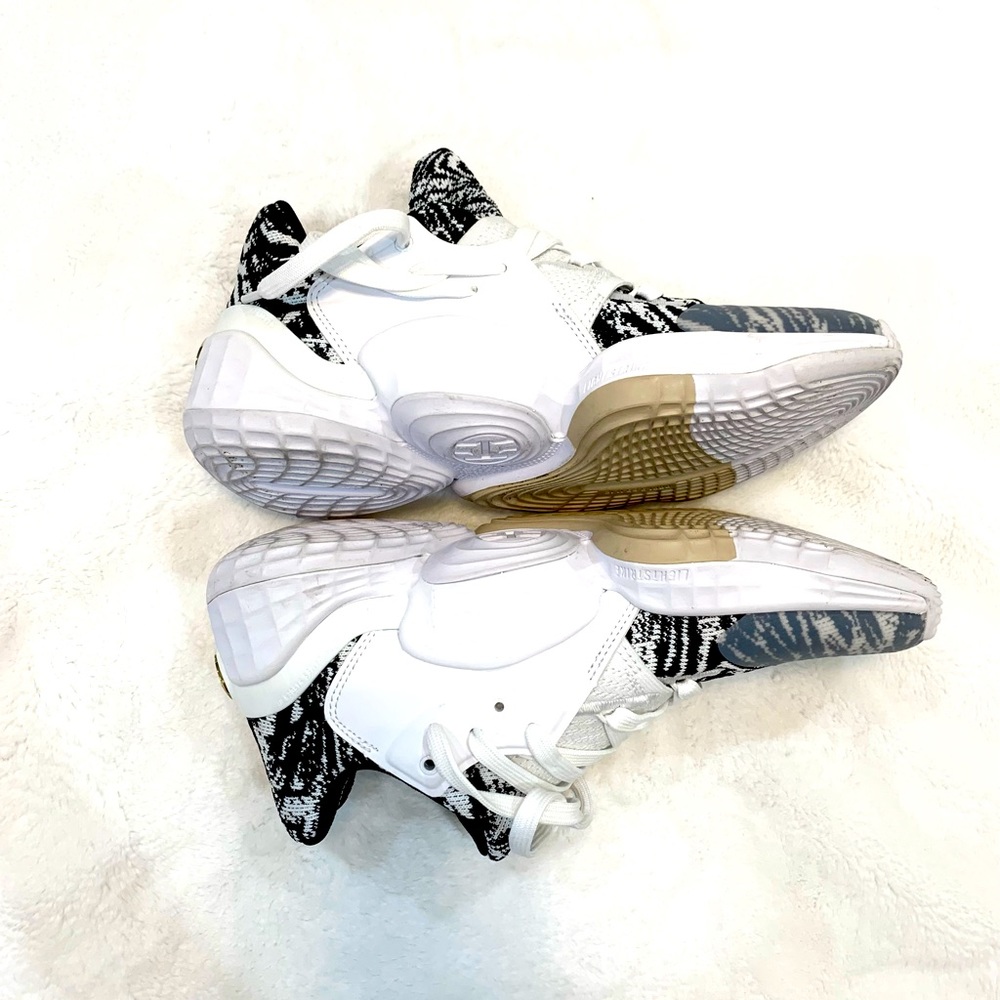 ADIDAS BASKETBALL JAMES HARDEN VOL. 4 "COOKIES & CREAM" MEN sneakers Size 6,5 - Picture 9 of 16